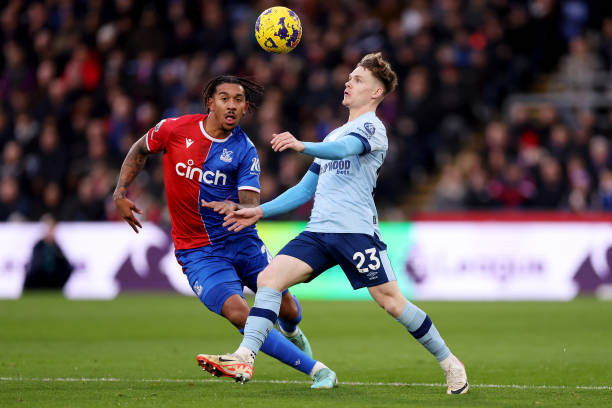 通过分析基 通过分析基